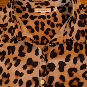 Chico's 🐆 Puff Sleeve Button-Up Blouse